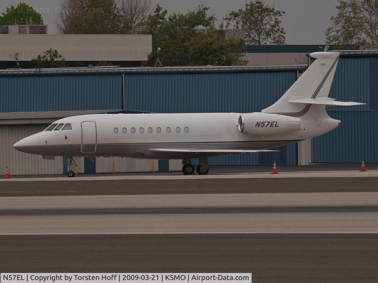 N57EL, 2005 Dassault FALCON 2000EX C/N 69, N57EL parked at KSMO