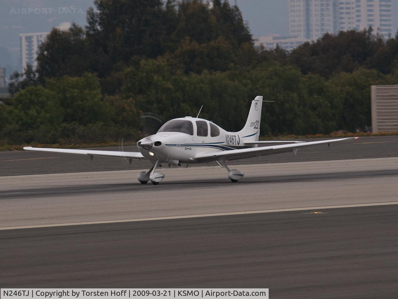 N246TJ, 2002 Cirrus SR22 C/N 0382, N246TJ departing from RWY 21