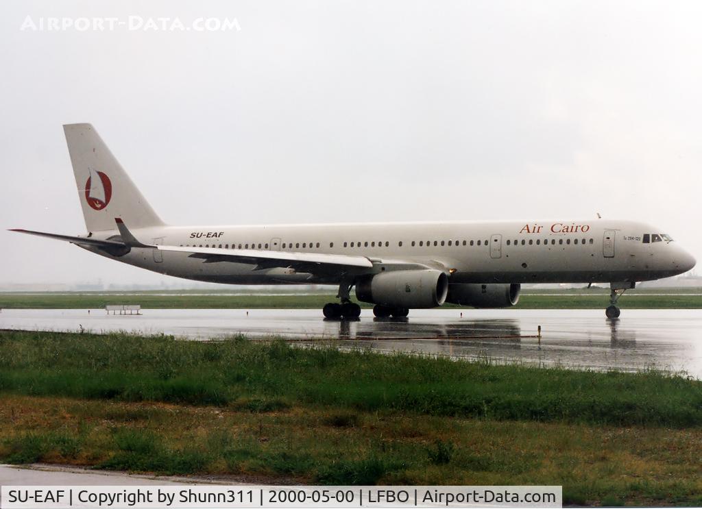SU-EAF, 1997 Tupolev Tu-204-120C C/N 145074-3764027, Lining up rwy 15L for departure to CAI