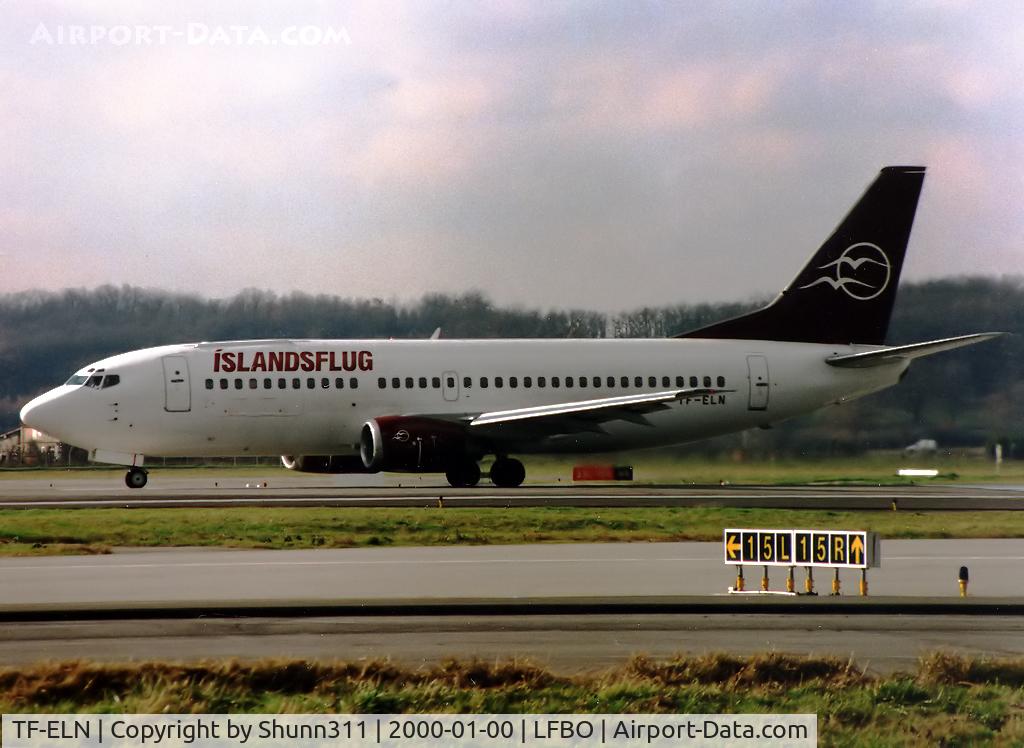 TF-ELN, 1987 Boeing 737-3Q8 C/N 23766, Ready for take off rwy 15L