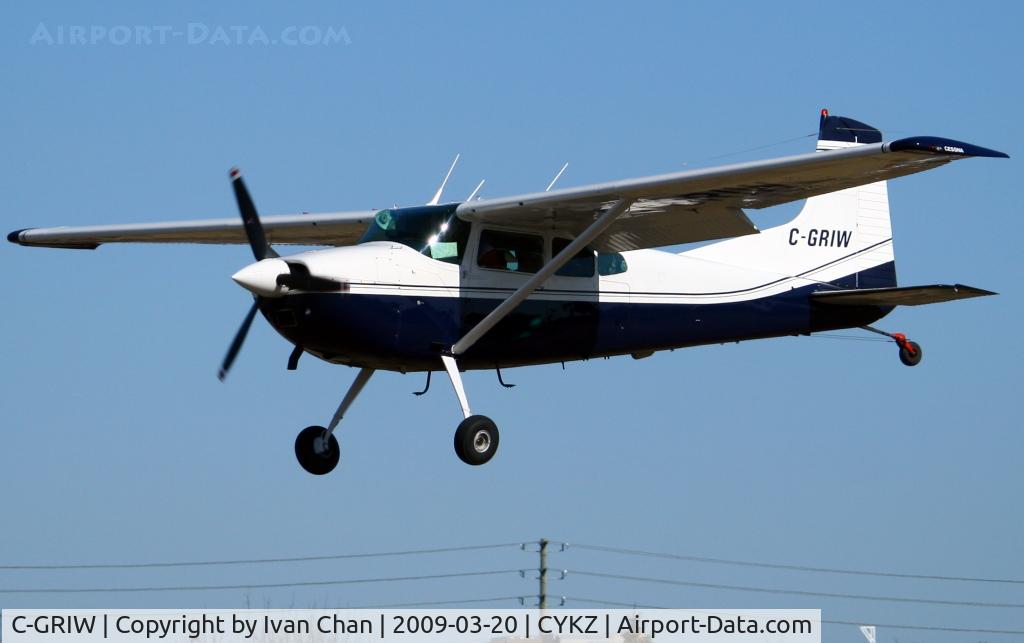 C-GRIW, 1975 Cessna A185F Skywagon 185 C/N 18502533, Landing at Toronto Buttonville Airport