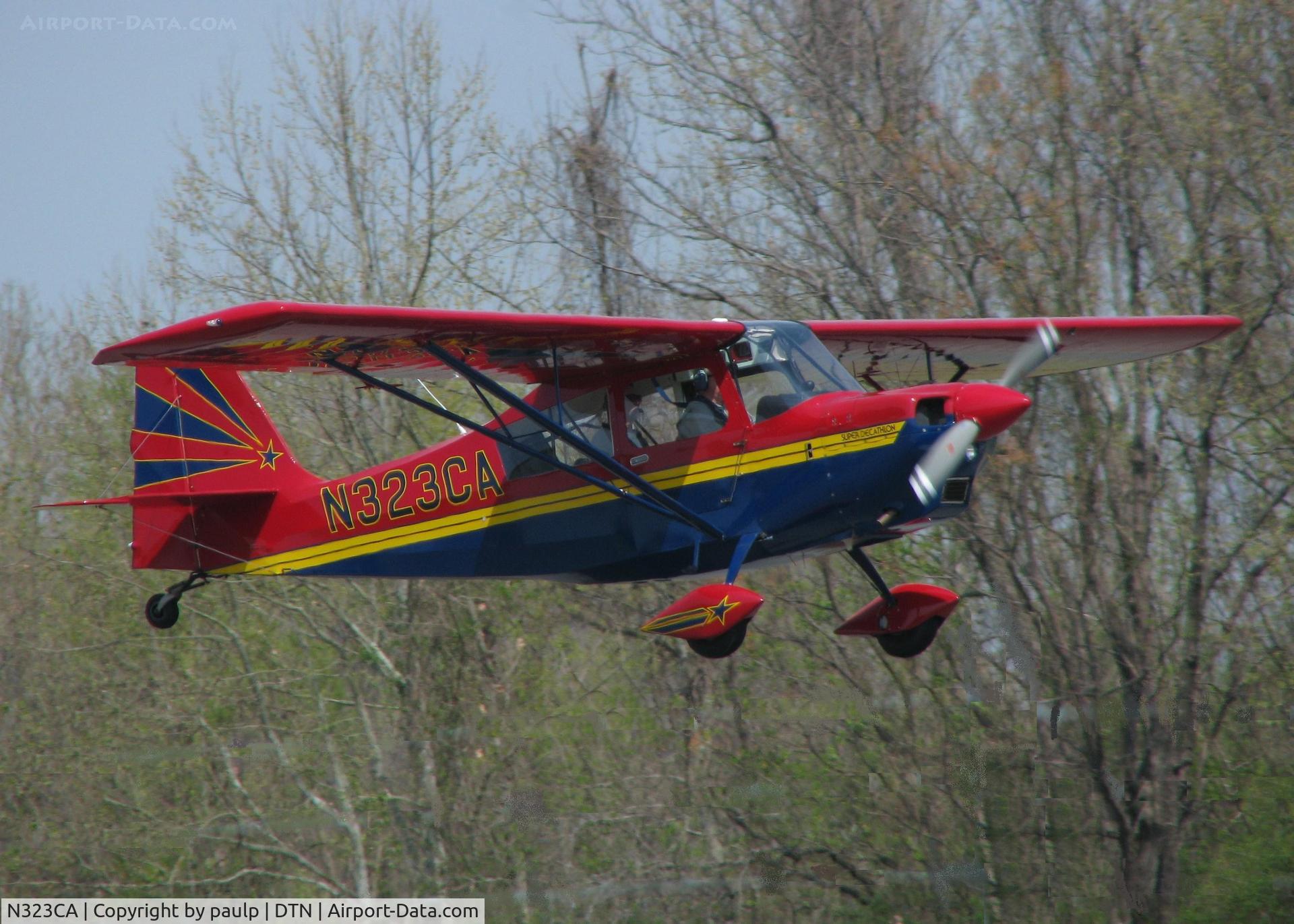 N323CA, 1998 American Champion 8KCAB Super Decathlon C/N 807-98, Landing on runway 14 at the Shreveport Downtown airport.
