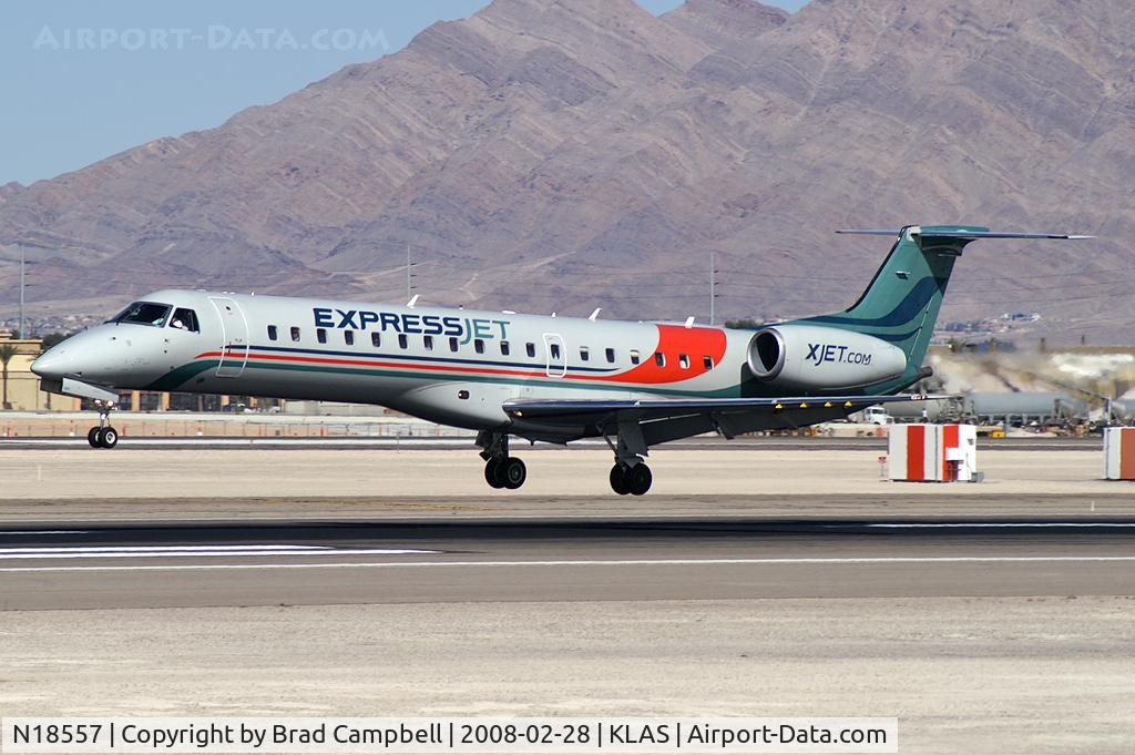 N18557, 2002 Embraer ERJ-145LR (EMB-145LR) C/N 145596, ExpressJet Airlines / 2002 Embraer EMB-145LR