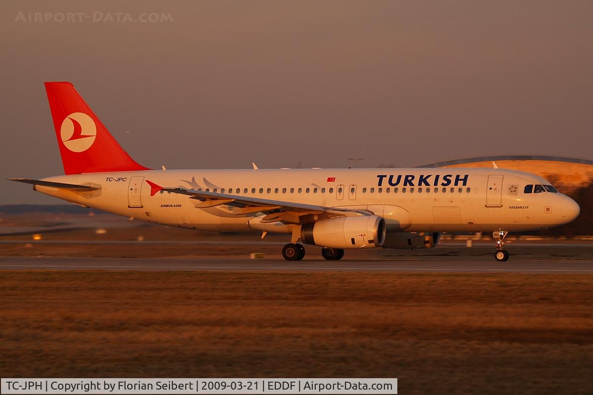 TC-JPH, 2007 Airbus A320-232 C/N 3185, Great Evening light