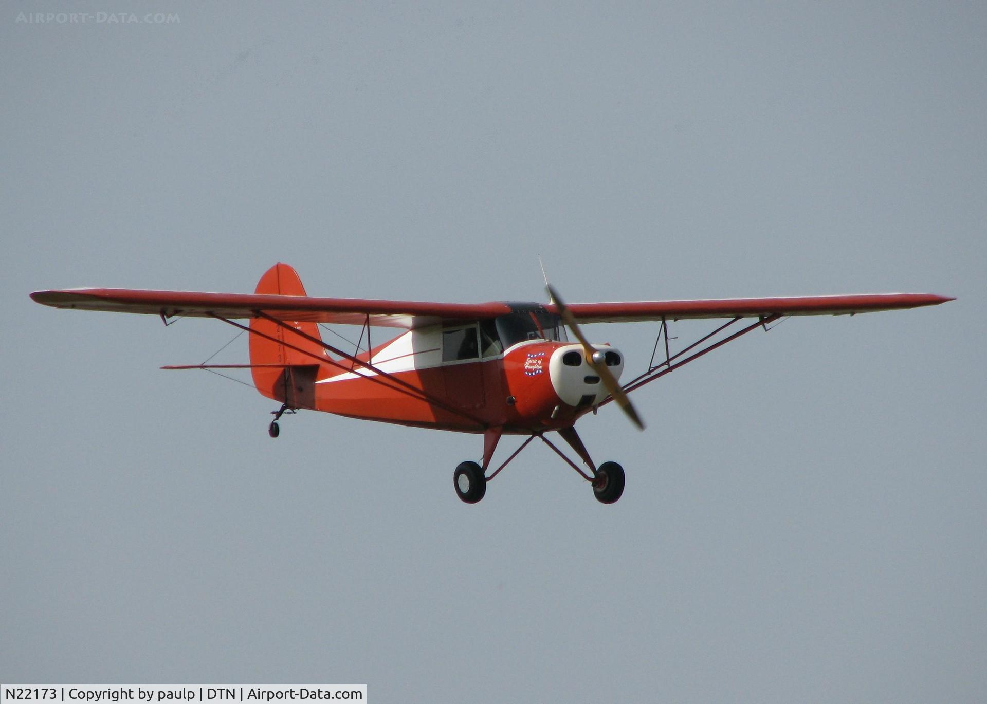 N22173, 1939 Aeronca 65-C C/N C2759, Landing on 14 at Downtown Shreveport.