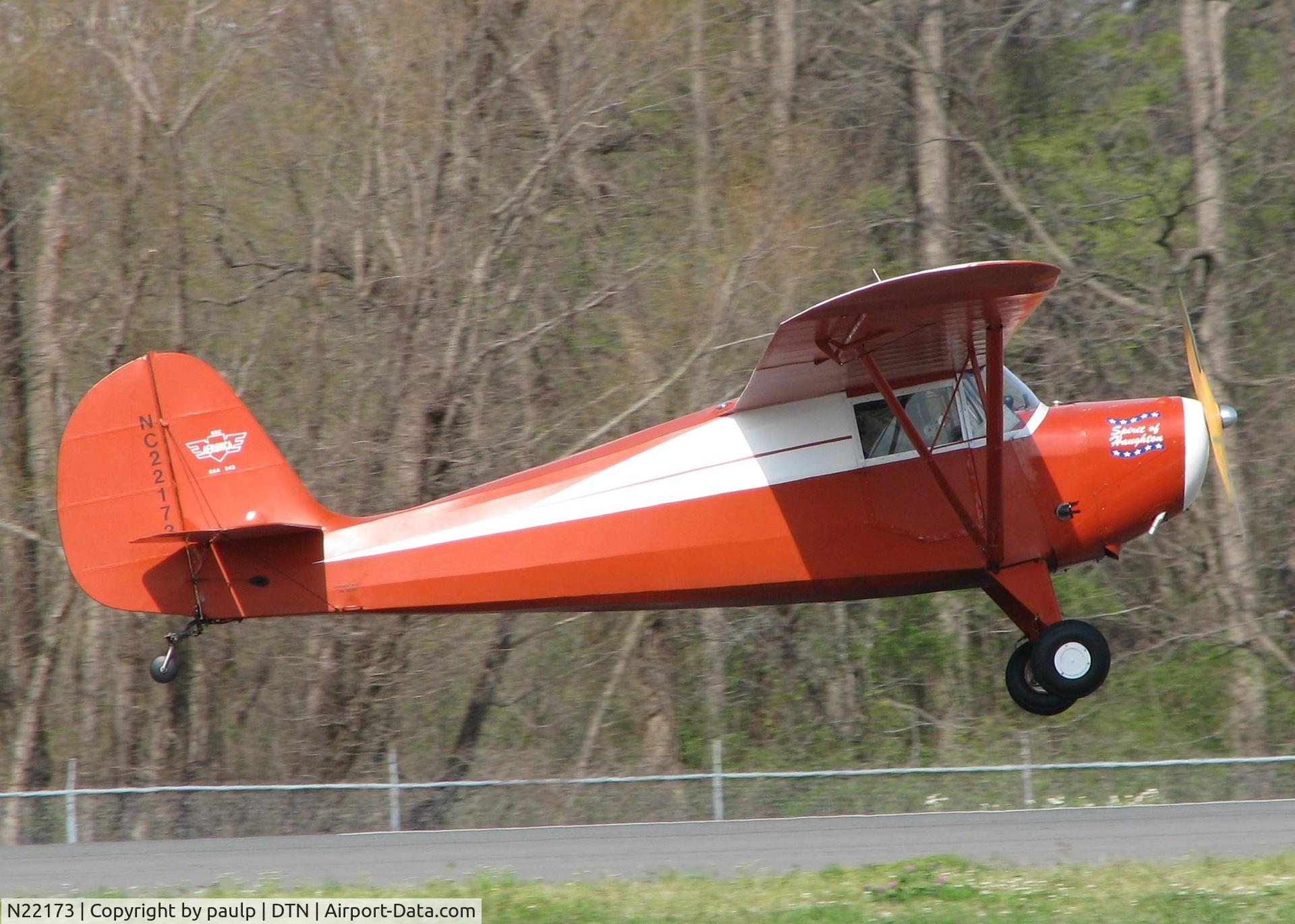N22173, 1939 Aeronca 65-C C/N C2759, About a second from touch down on runway 14 at the Shreveport Downtown airport.