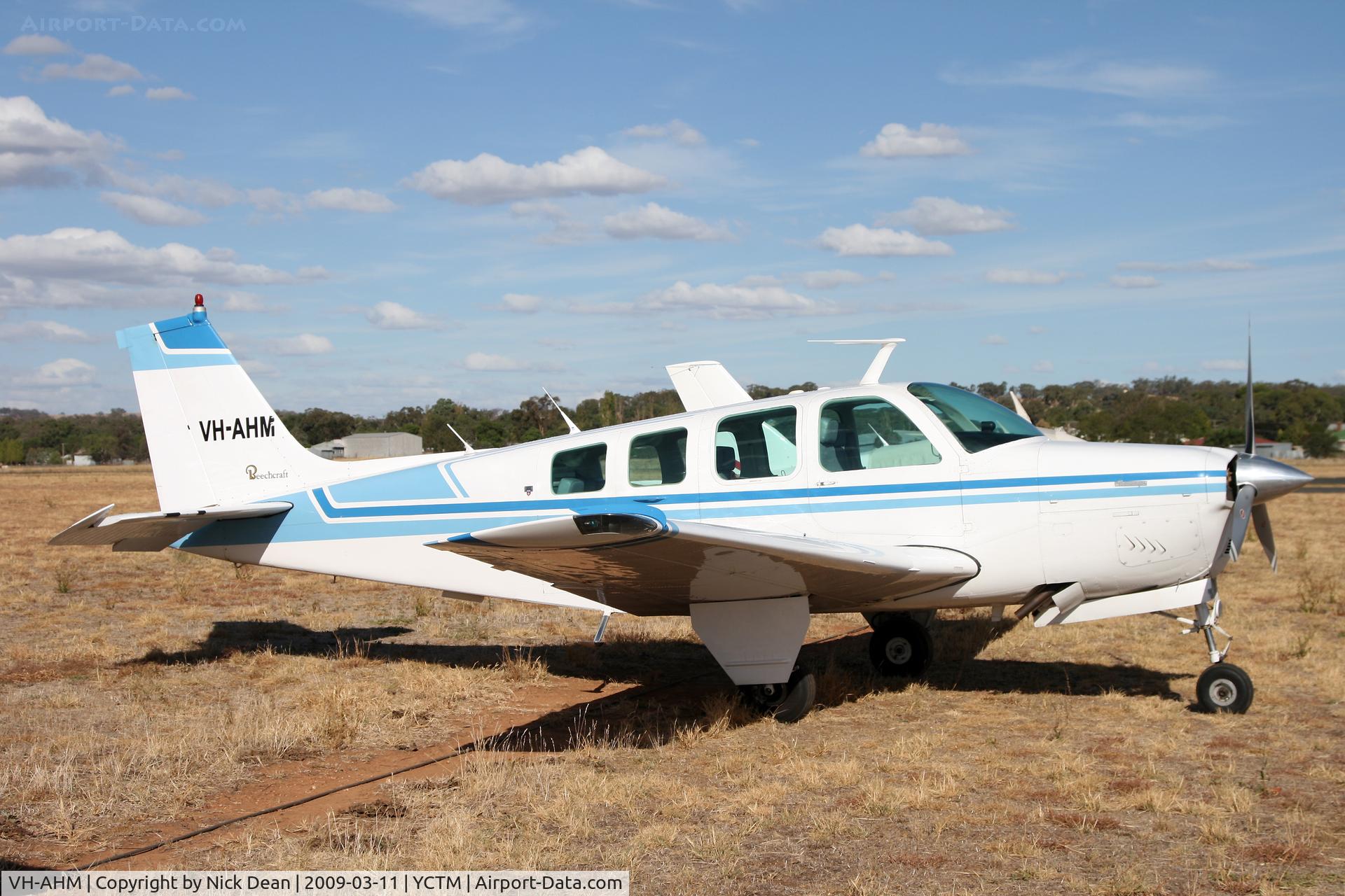 VH-AHM, 1977 Beech A36 Bonanza 36 C/N E-1123, YCTM
