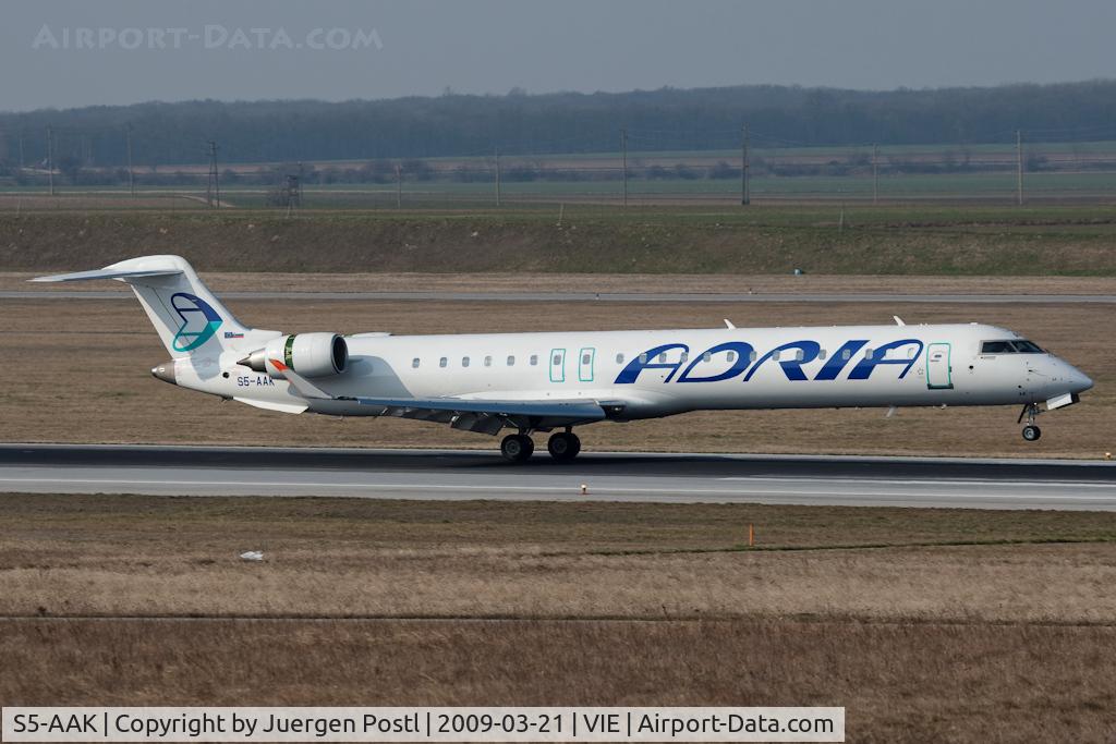 S5-AAK, 2007 Canadair CRJ-900ER (CL-600-2D24) C/N 15128, CRJ900