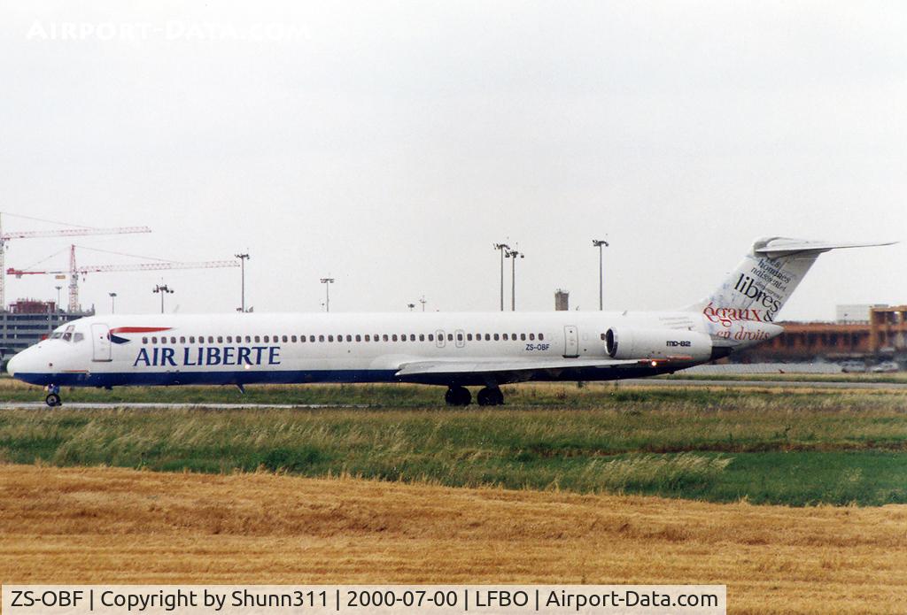 ZS-OBF, 1981 McDonnell Douglas MD-82 (DC-9-82) C/N 48019, Lining up rwy 33R