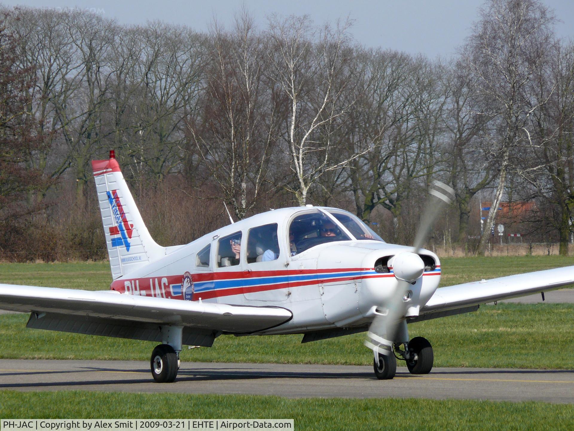 PH-JAC, 1984 Piper PA-28-161 C/N 28-8416130, Piper Pa28-161 Cadet PH-JAC AC Vliegschool Teuge