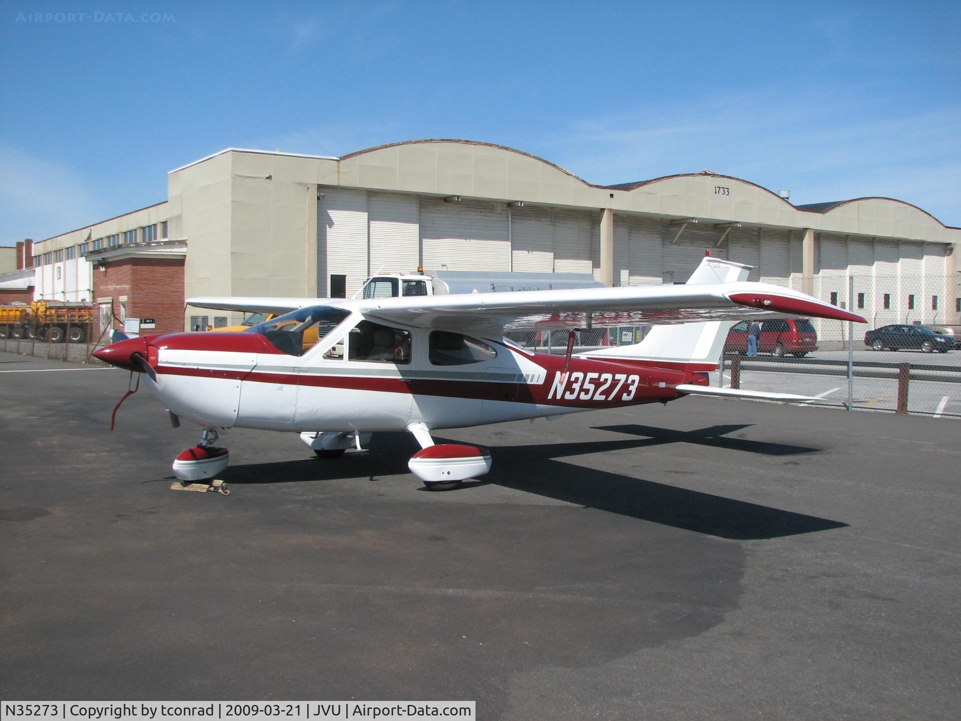 N35273, 1975 Cessna 177B Cardinal C/N 17702303, at Queen City