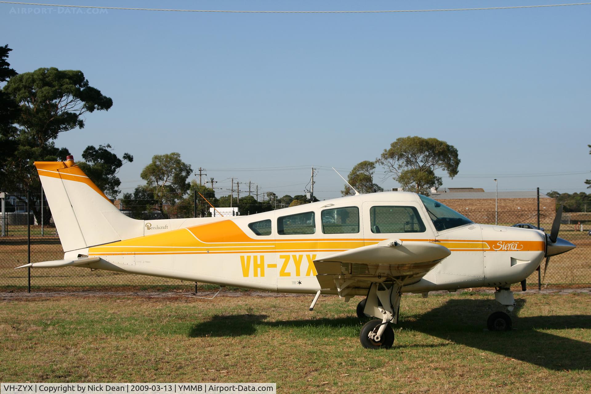VH-ZYX, 1980 Beech C24R Sierra C/N MC-732, YMMB