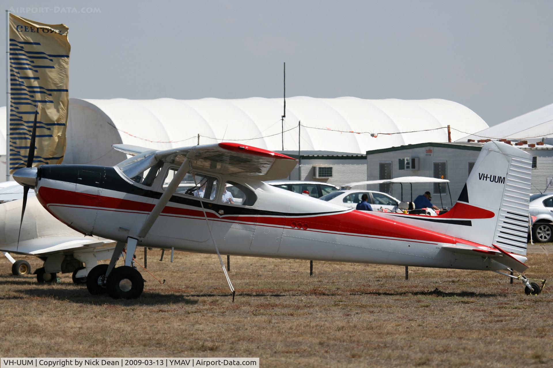 VH-UUM, 1954 Cessna 180 C/N 30707, YMAV
