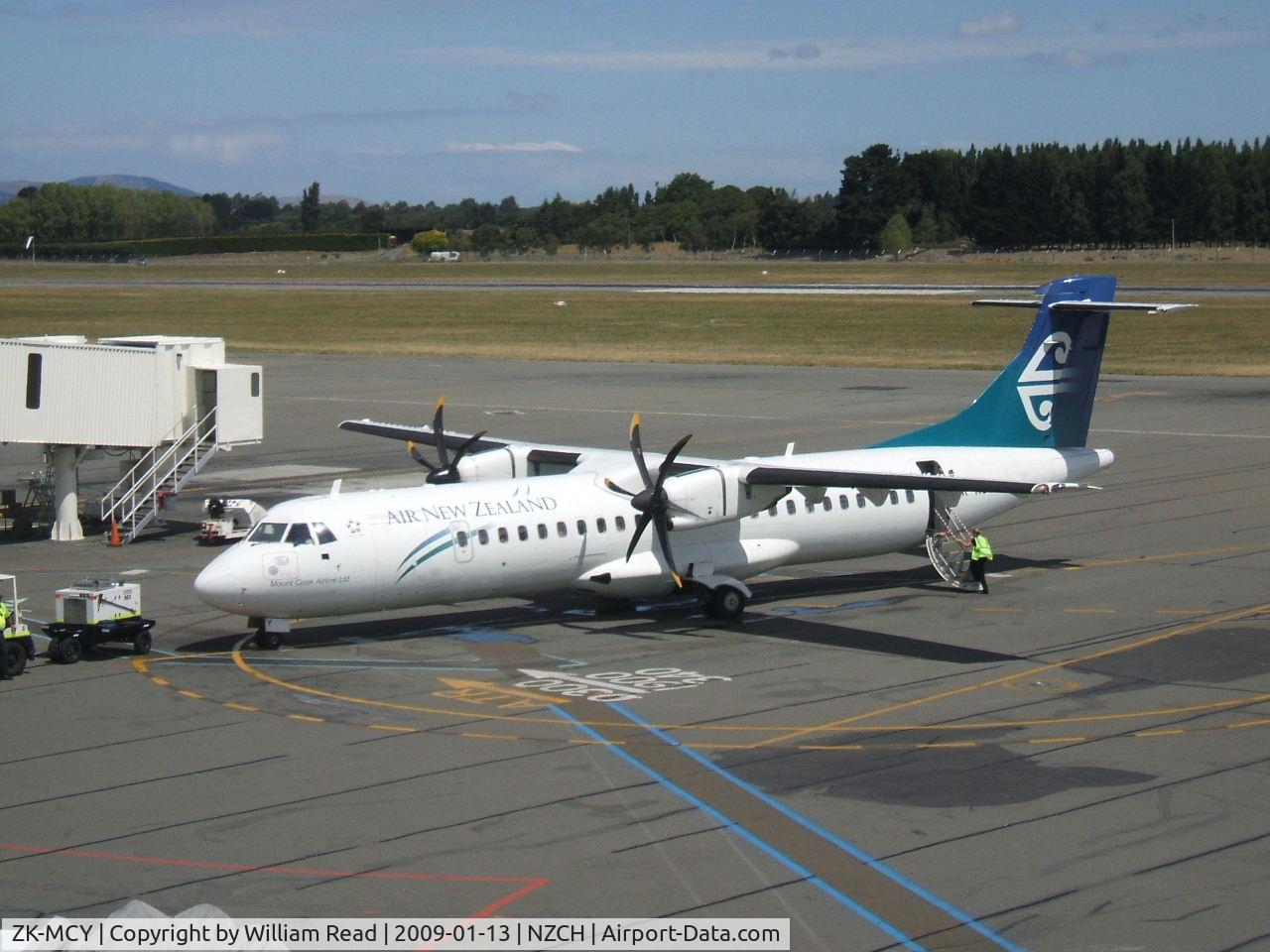 ZK-MCY, 2003 ATR 72-212A C/N 703, In Christchurch ready for departure