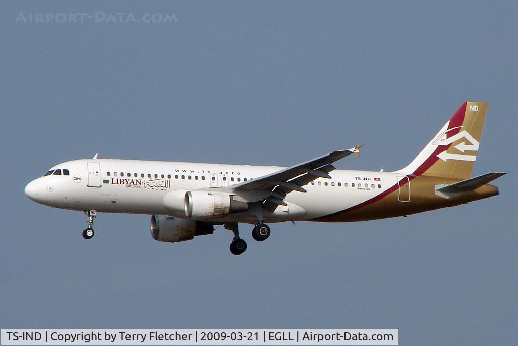 TS-IND, 1992 Airbus A320-212 C/N 348, Libyan A320 leased from Tunis at Heathrow