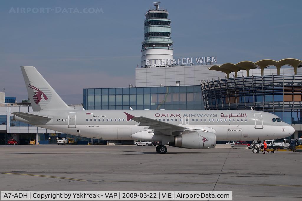 A7-ADH, 2003 Airbus A320-232 C/N 2138, Qatar Airways Airbus 320