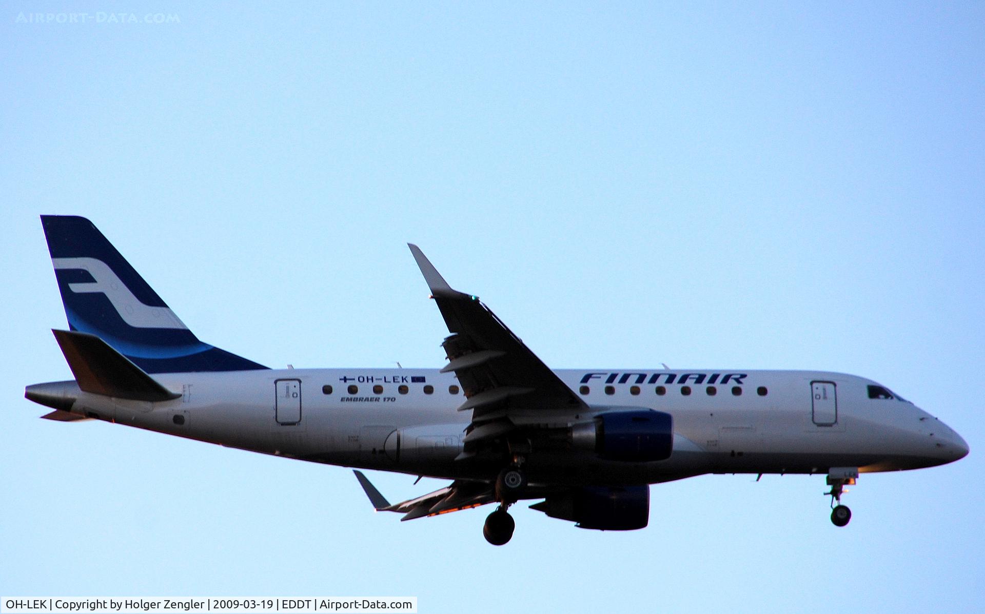OH-LEK, 2006 Embraer 170ST (ERJ-170-100ST) C/N 17000127, FINNAIR Embraer ERJ-170-100LR 170LR arrives at TXL
