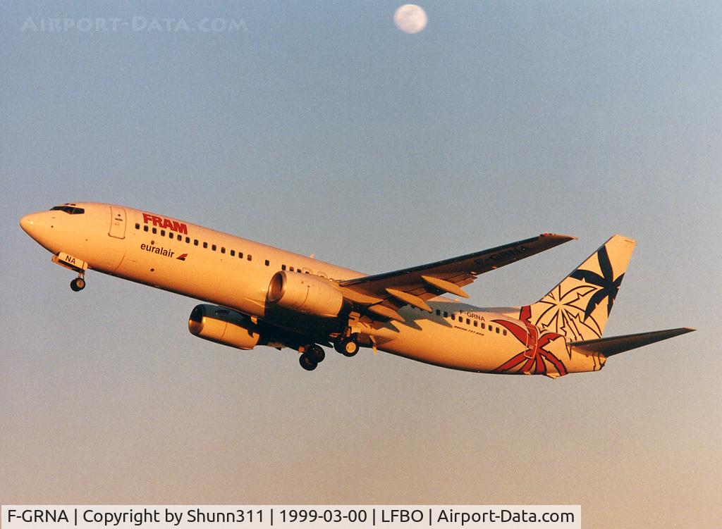 F-GRNA, 1998 Boeing 737-85F C/N 28823, Take off rwy 33R with a magnificient sun :)