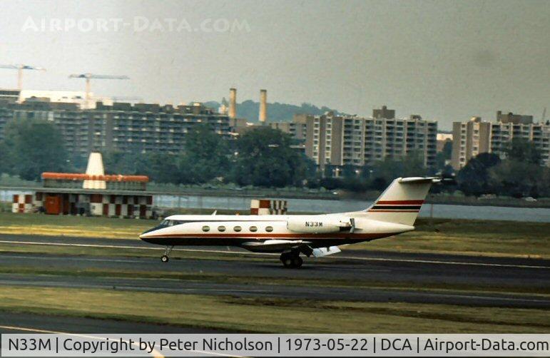 N33M, 1971 Grumman G-1159 C/N 106, In 1973 this Gulfstream II was owned by the 3M Company and seen as such at what was then known as Washington National.