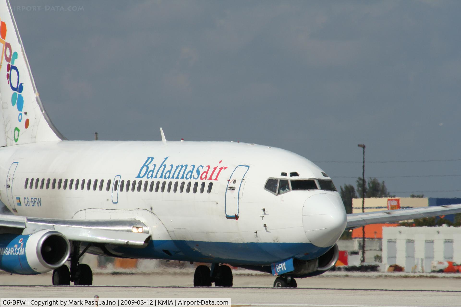 C6-BFW, 1982 Boeing 737-2K5 C/N 22601, Boeing 737-200