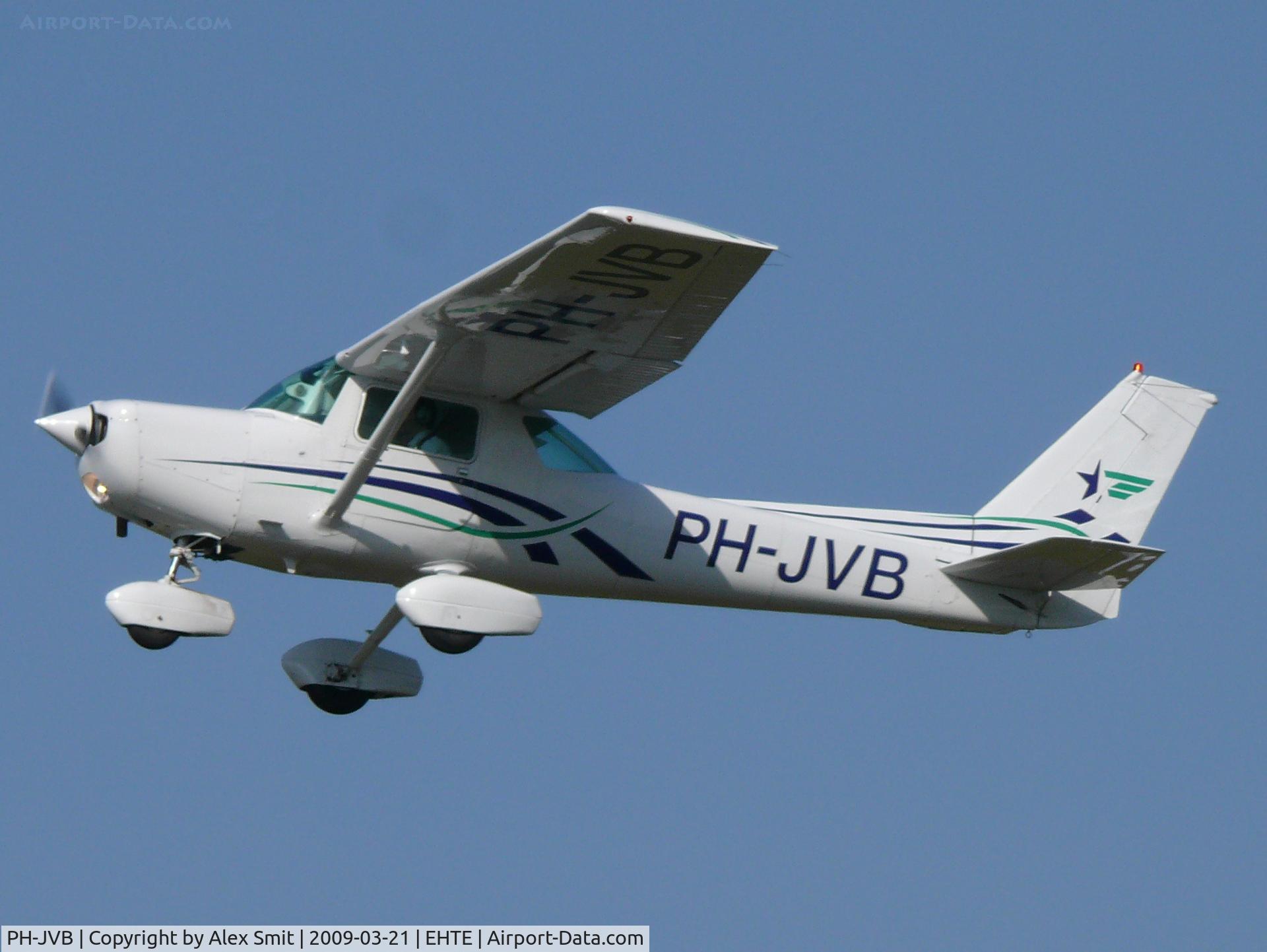 PH-JVB, 1977 Cessna 152 II C/N 15280786, Cessna C152 PH-JVB Stella Aviation