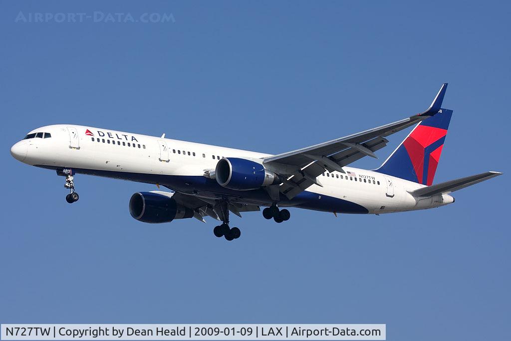 N727TW, 1999 Boeing 757-231 C/N 30340, Delta Air Lines N727TW (FLT DAL23) from John F Kennedy Int'l (KJFK) on short-final to RWY 25L.