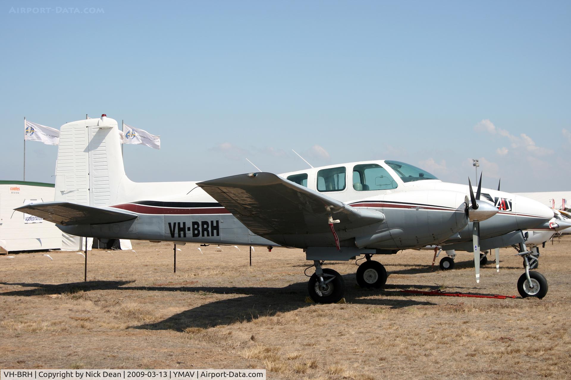 VH-BRH, 1962 Beech NU-8E Seminole C/N JH163, YMAV