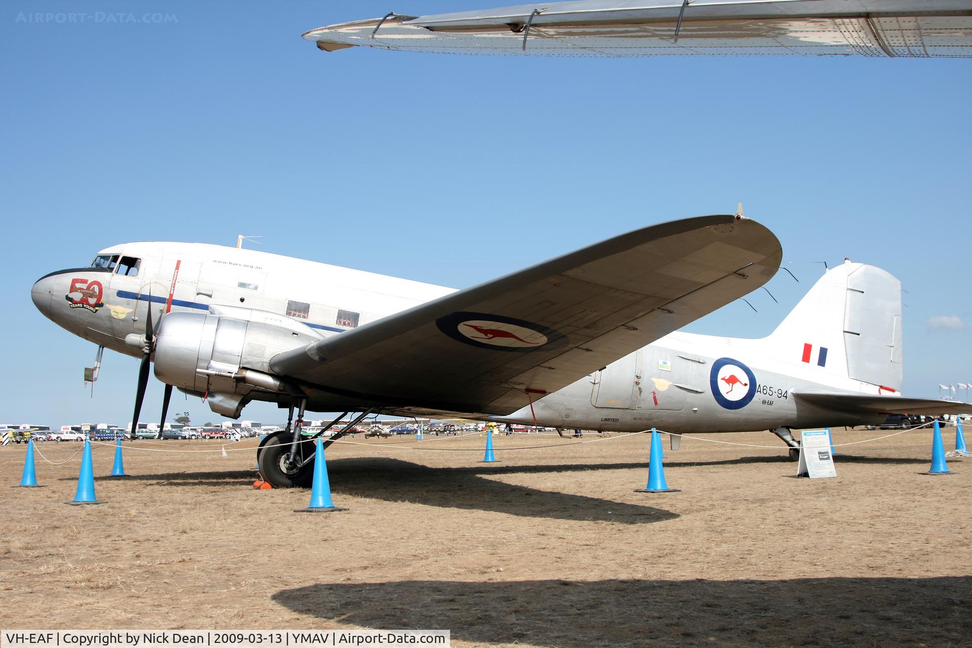 VH-EAF, 1945 Douglas C-47B Skytrain C/N 16358/33106, YMAV