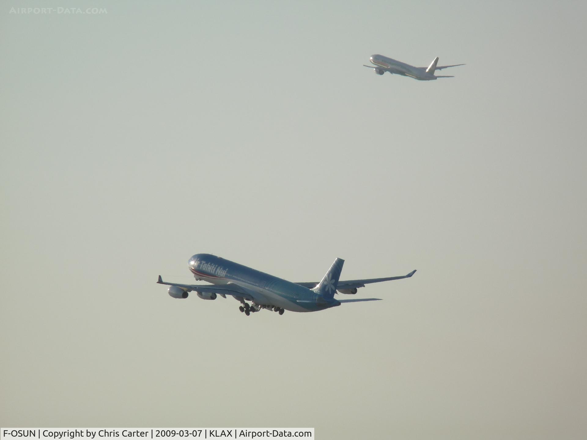 F-OSUN, 2001 Airbus A340-313 C/N 446, Air Tahiti and Eva Air begin their treks across the Pacific from LAX.