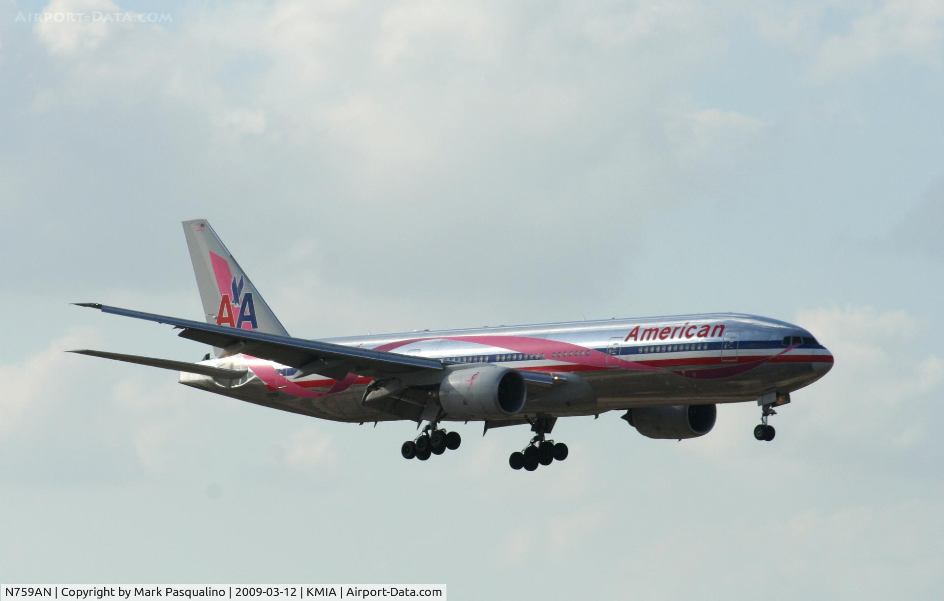 N759AN, 2001 Boeing 777-223/ER C/N 32638, Boeing 777-200