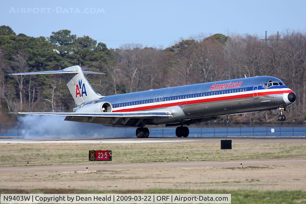 N9403W, 1992 McDonnell Douglas MD-83 (DC-9-83) C/N 53139, American Airlines N9403W (FLT AAL682) from Dallas/Fort Worth Int'l (KDFW) touching down on RWY 23.