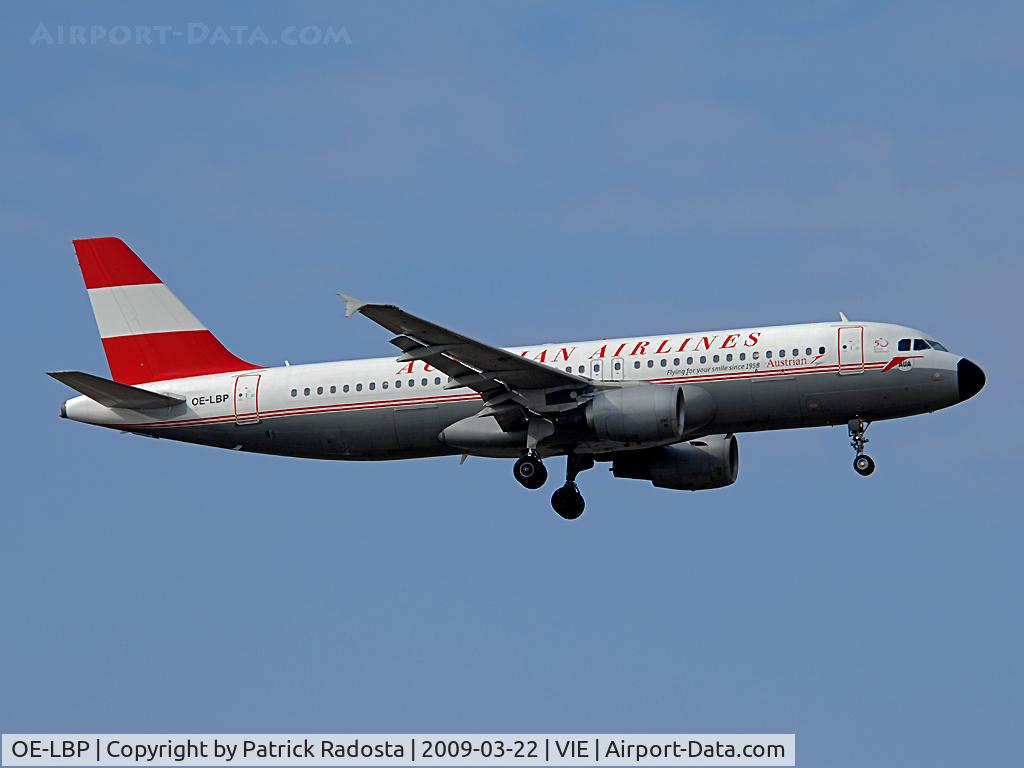 OE-LBP, 1998 Airbus A320-214 C/N 797, Austrian Retro Bus approaching RWY 34