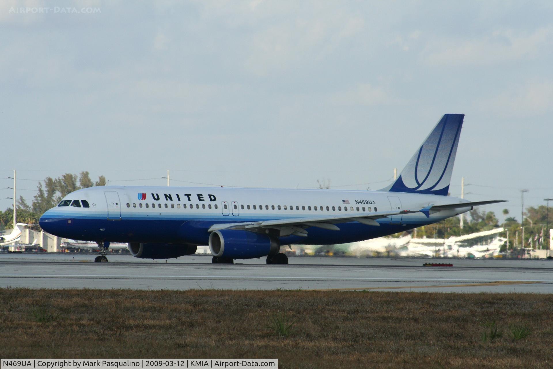 N469UA, 2001 Airbus A320-232 C/N 1409, Airbus 320