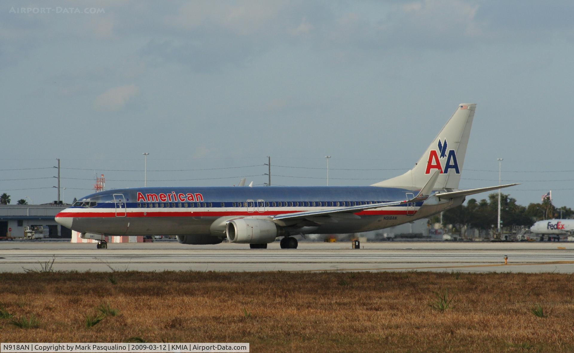N918AN, 1999 Boeing 737-823 C/N 29519, Boeing 737-800