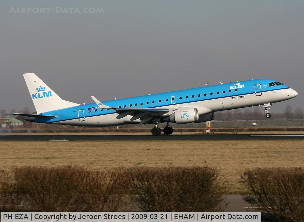 PH-EZA, 2008 Embraer 190LR (ERJ-190-100LR) C/N 19000224, .
