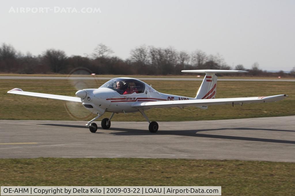 OE-AHM, HOAC DV-20 Katana C/N 20080, Flugsportverein Stockerau