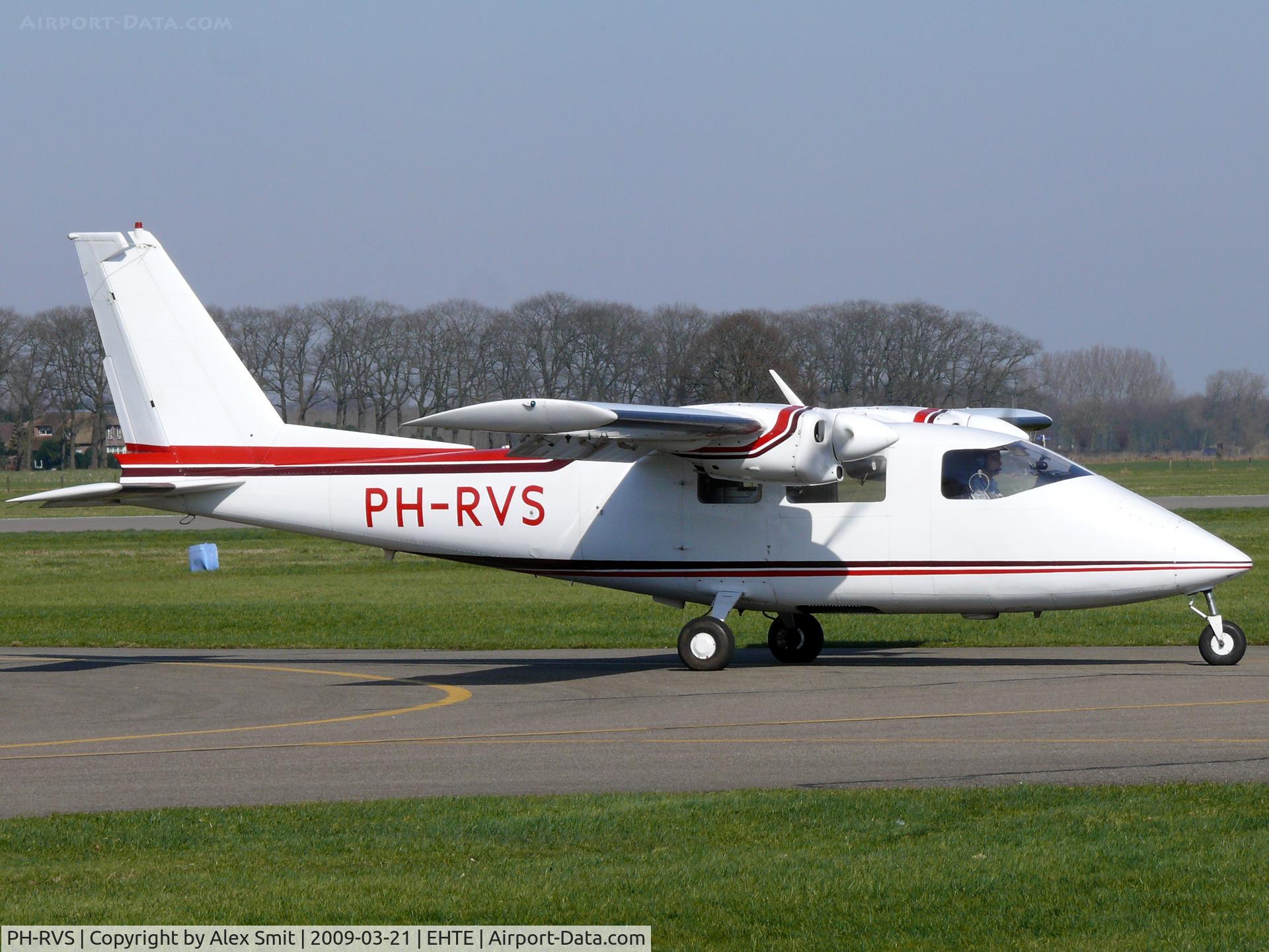 PH-RVS, 1977 Partenavia P-68B C/N 98, Partenavia P68B Victor PH-RVS Slagboom & Peeters