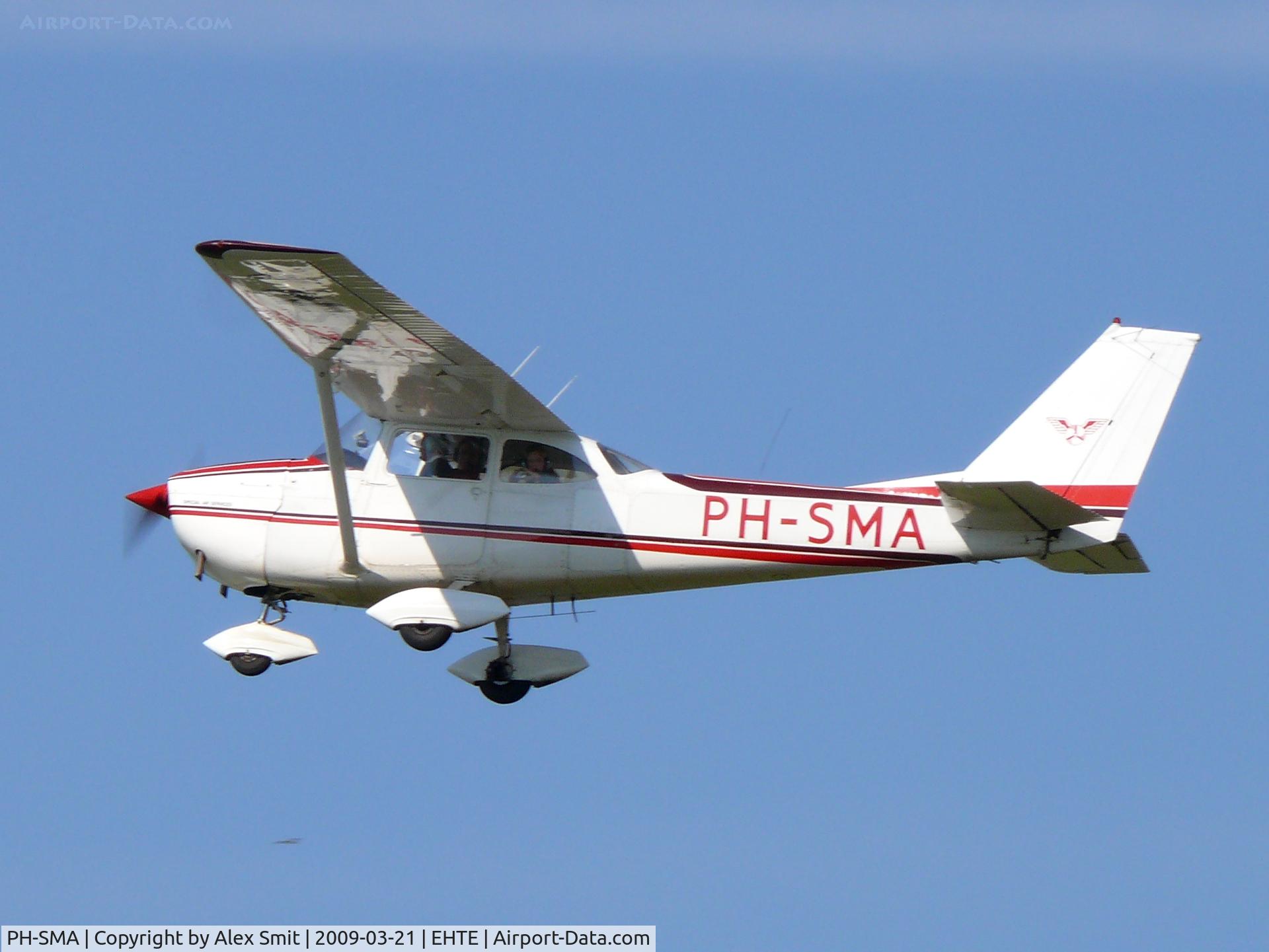 PH-SMA, Reims F172H Skyhawk C/N 0506, Cessna CF172H Skyhawk PH-SMA Special Air Services