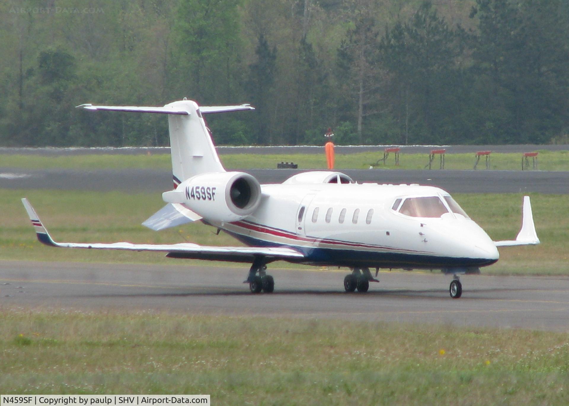 N459SF, 1994 Learjet Inc 60 C/N 049, Taxiing to runway 14 at the Shreveport Regional airport.