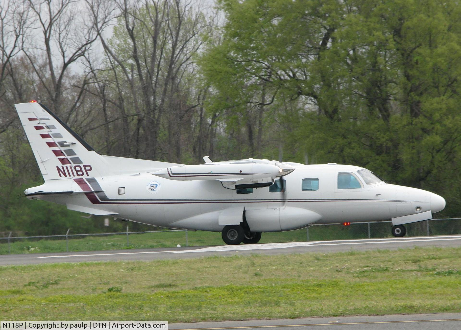 N118P, 1974 Mitsubishi MU-2B-35J C/N 646, Starting to roll down runway 14 at the Shreveport Downtown airport.
