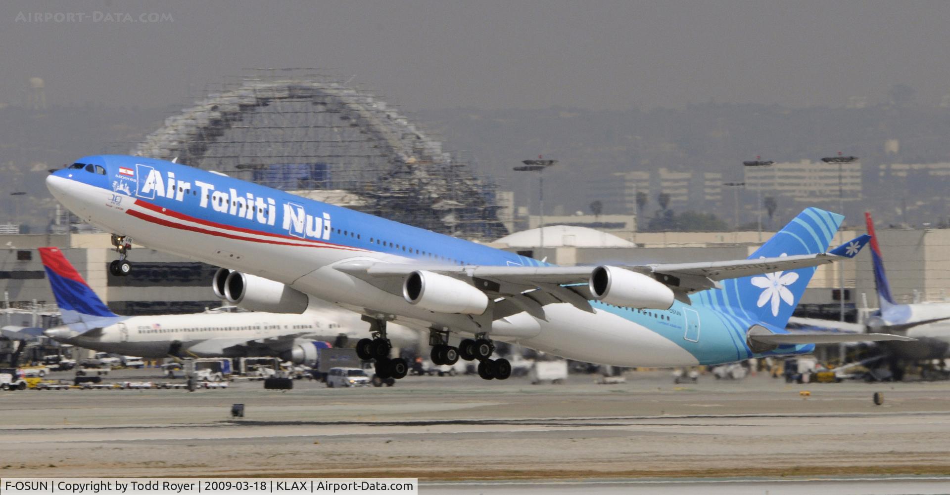 F-OSUN, 2001 Airbus A340-313 C/N 446, Departing LAX on 25R