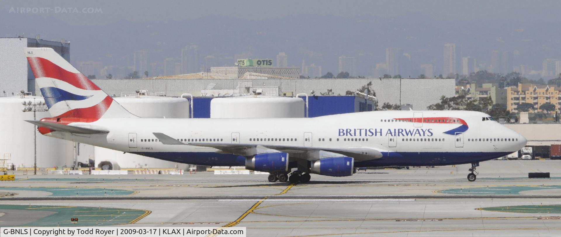 G-BNLS, 1991 Boeing 747-436 C/N 24629, Taxi to gate