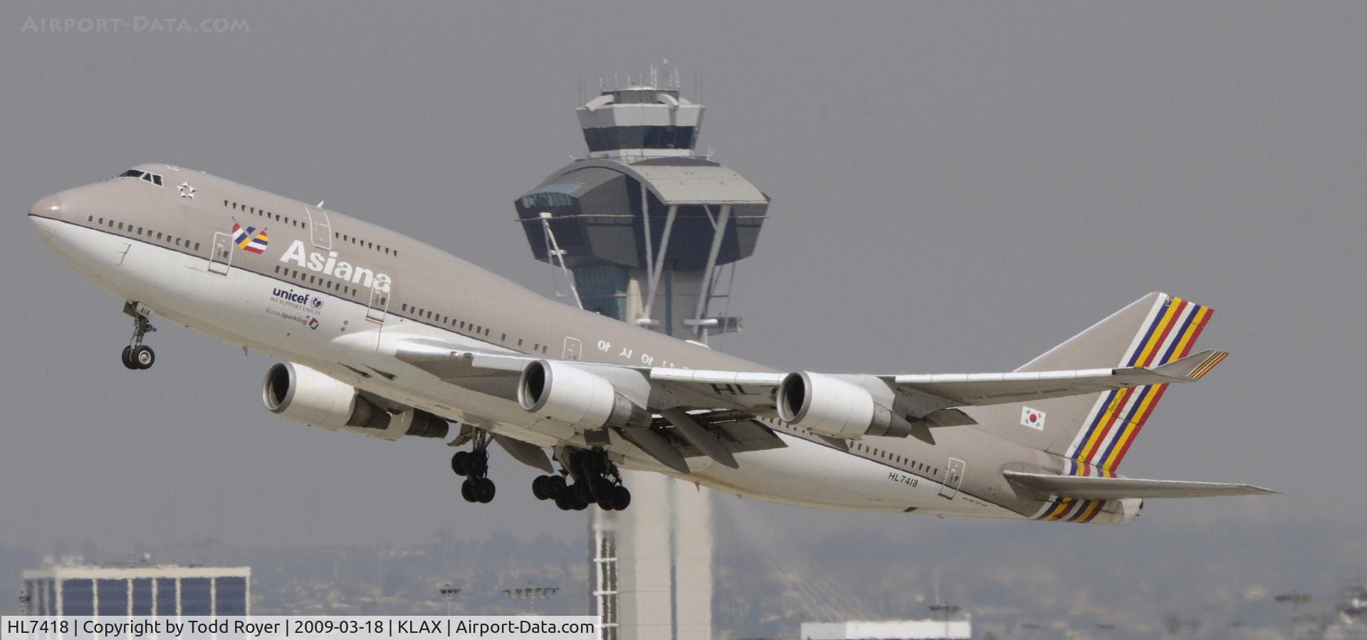 HL7418, 1994 Boeing 747-48E C/N 25780, Departing LAX on 25R
