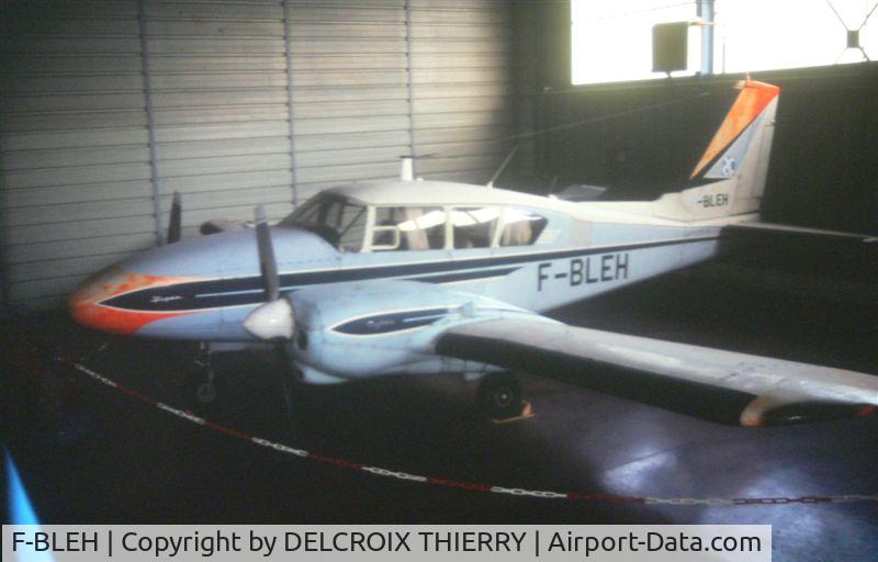 F-BLEH, Piper PA-23-250 Aztec C/N 272342, PIPER PA 23-250 AZTEC C