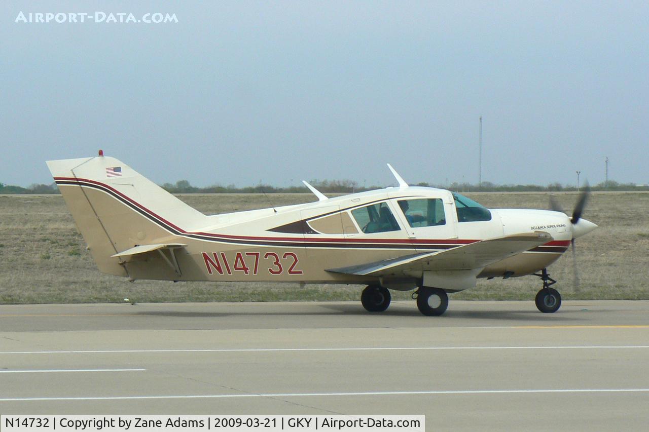 N14732, 1974 Bellanca 17-30A Viking C/N 75-30756, At Arlington Municipal