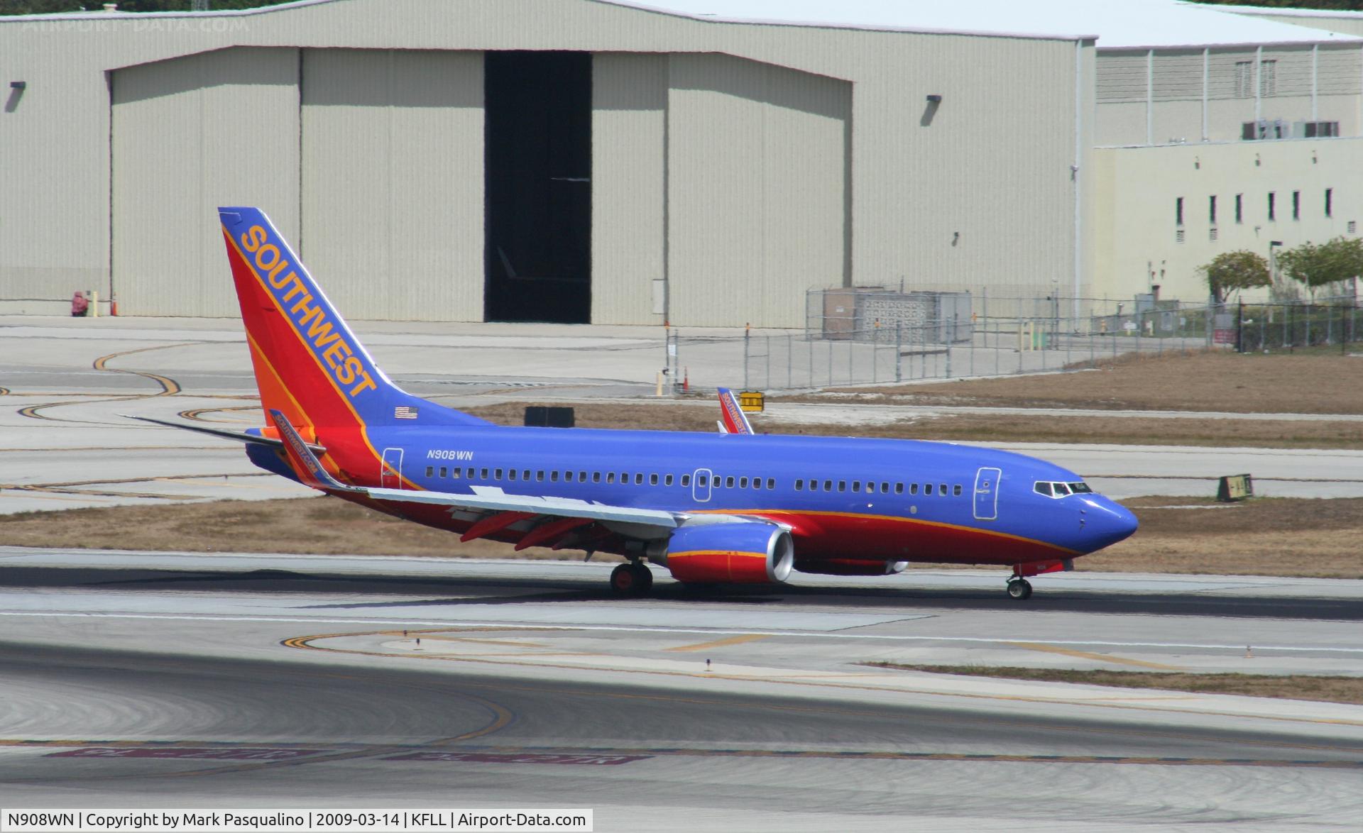 N908WN, 2008 Boeing 737-7H4 C/N 36620, Boeing 737-800