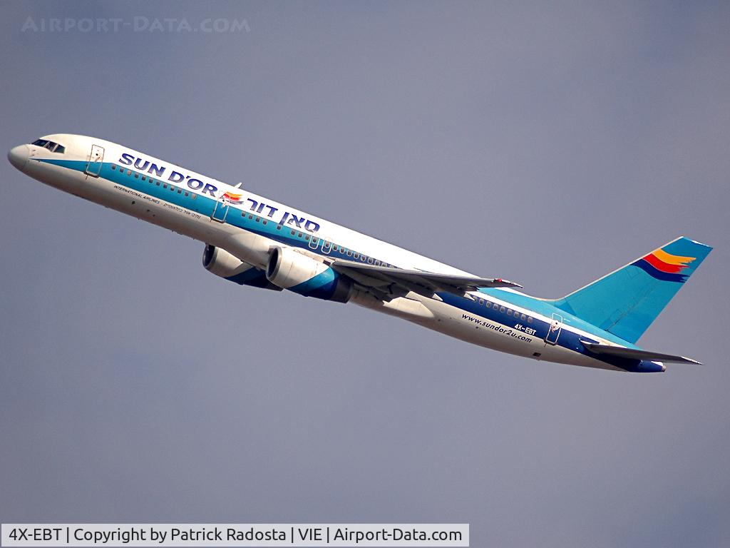 4X-EBT, 1991 Boeing 757-258/ER C/N 25036/356, Sometimes in VIE for Charterflights
