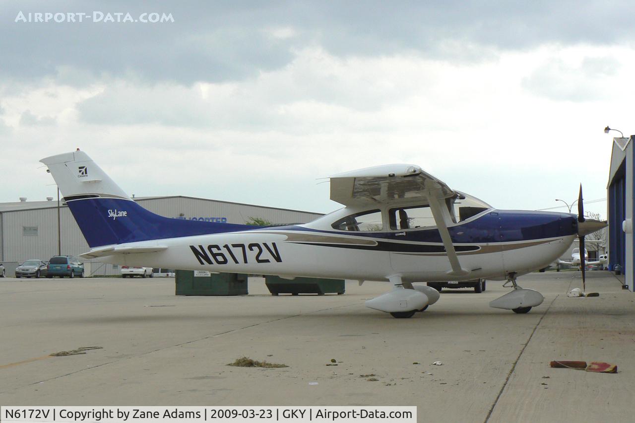 N6172V, 2004 Cessna 182T Skylane C/N 18281385, At Arlington Municipal