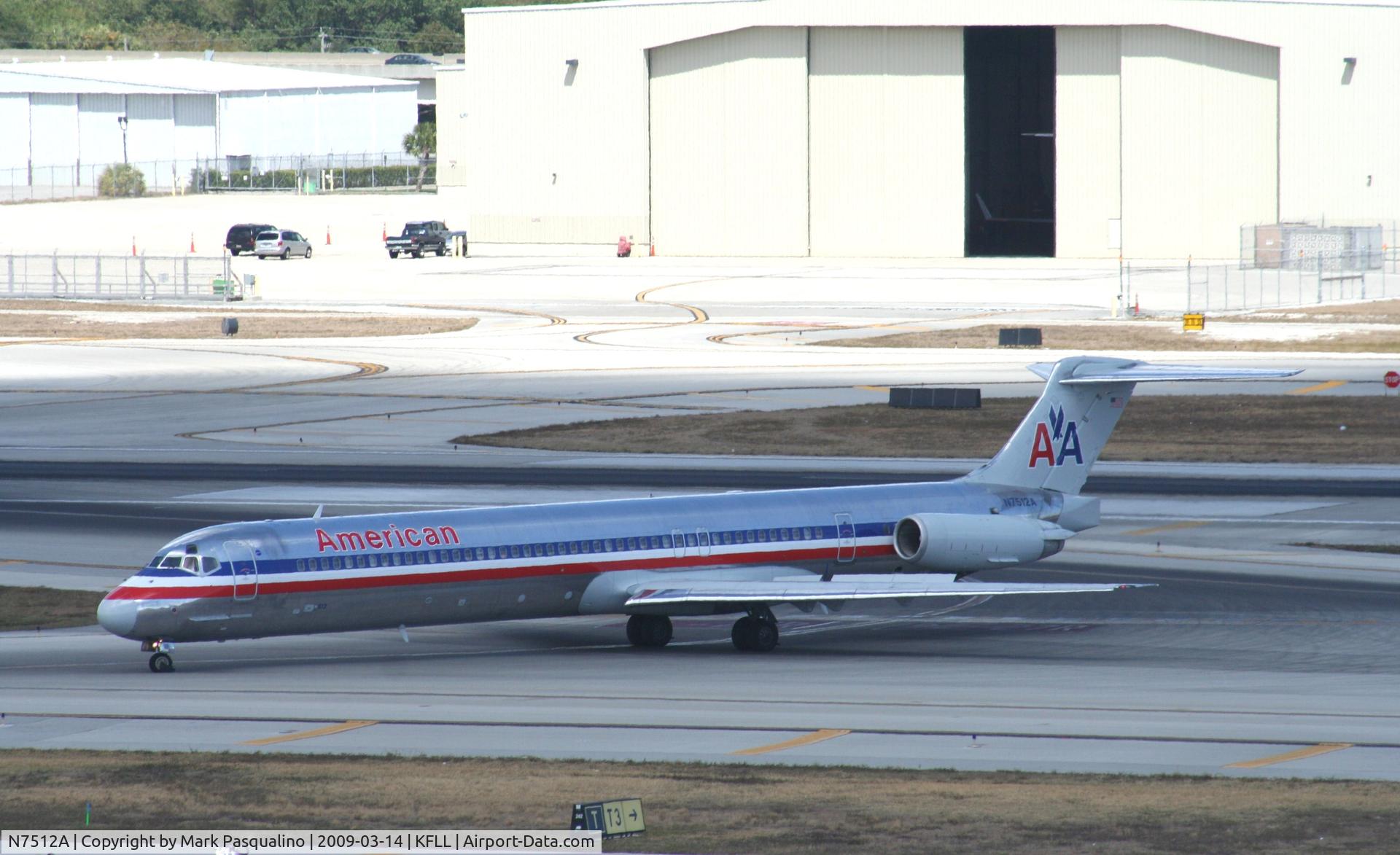 N7512A, 1989 McDonnell Douglas MD-82 (DC-9-82) C/N 49806, MD-82