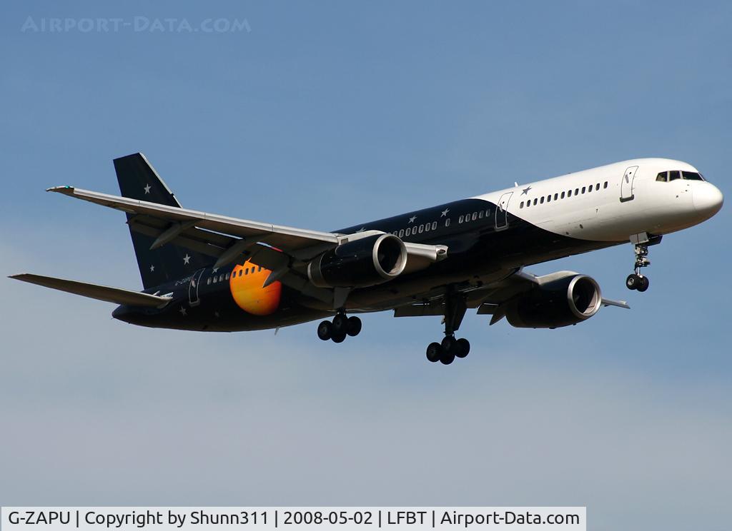G-ZAPU, 1992 Boeing 757-2Y0/F C/N 26151, Landing rwy 02 with new c/s...